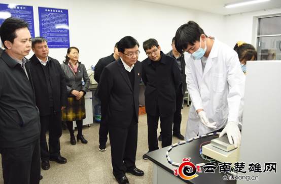 说明: http://www.cxz.gov.cn/__local/2/55/85/8B0973F06BE671DADA4F0991295_7EBBF34C_157A2.png