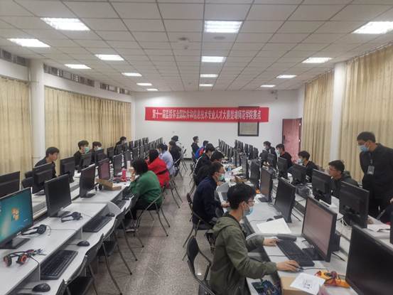 说明: d65abcd82d98fcb259424af2bb9f2f9